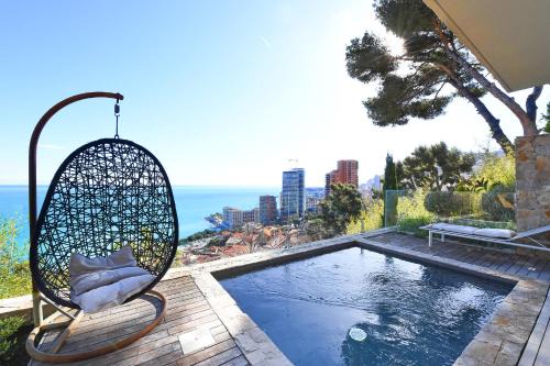 Roquebrune-Cap-Martin Apartment | Villa Laetitia Private Pool