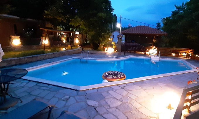 Polygyros House | Villa Lagos (pool/mountain/forest/river)