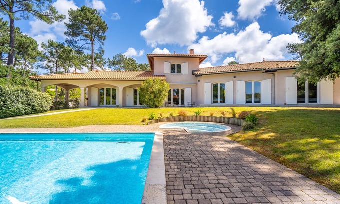 Lacanau Villa | Villa lake ocean forest