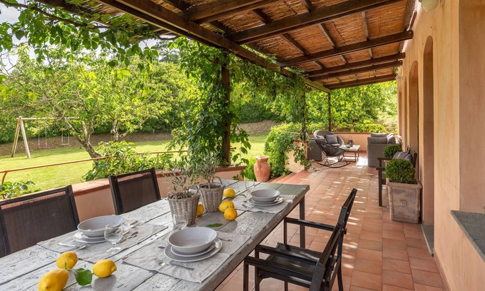 Todi Villa | Villa L’Arco.Luxury Air-Conditioned.Pool with Whirlpool area.Wi-Fi.Near Tuscany