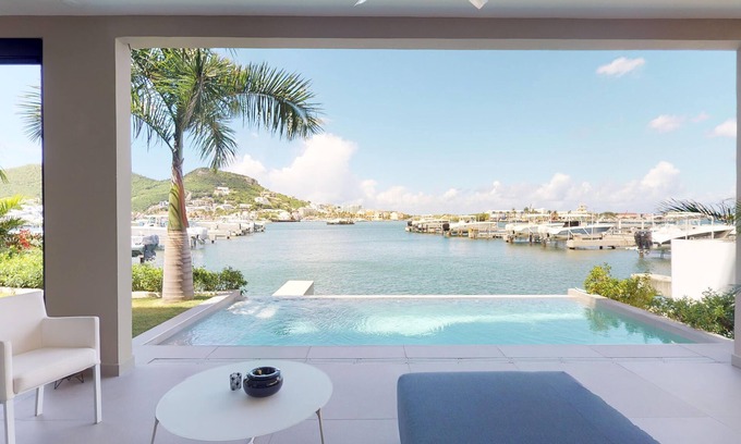 Cole Bay Villa | Villa Las Brisas by Fantasia Villas
