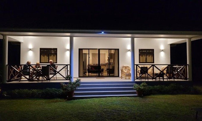 Grand'Anse Praslin Villa | Villa Laure