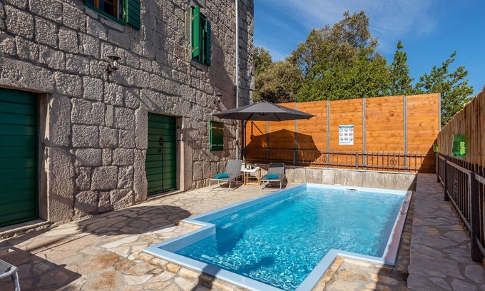 Stasevica Villa | Villa Lazini Dvori - Two Bedroom Stone House Villa with Private Pool