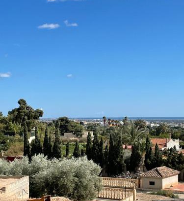 Elche House | Villa le Locle