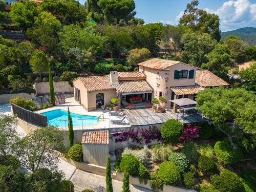 Bormes-Les-Mimosas Villa | Villa Le Pas de Courtin by Interhome
