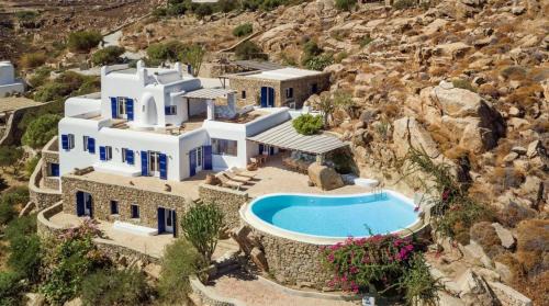 Paraga Villa | Villa Leo by ONE-Villas