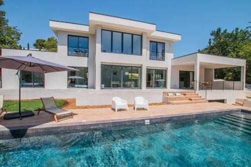 Chateauneuf-Grasse Villa | Villa Les Colles