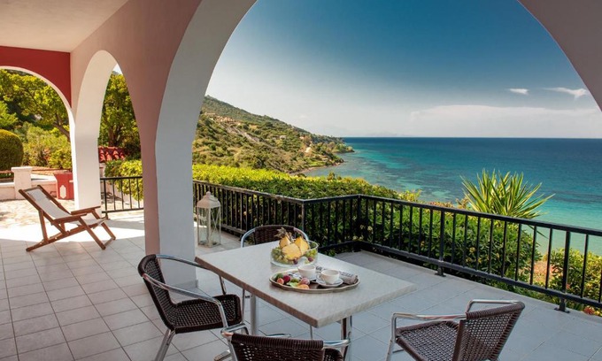 Xirokastello Apartment | Villa Levante
