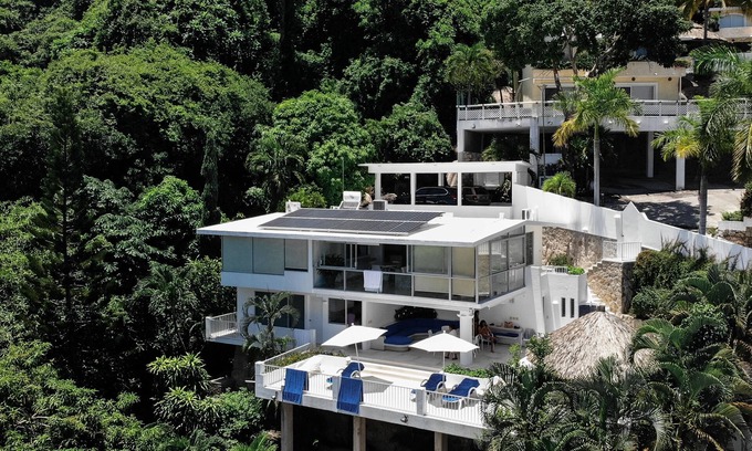 Pichilingue House | Villa Lilly in Acapulco
