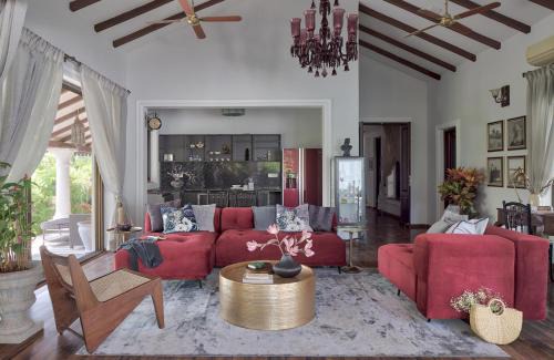 Pilerne Industrial Estates Villa | Villa Lirio by tisyastays