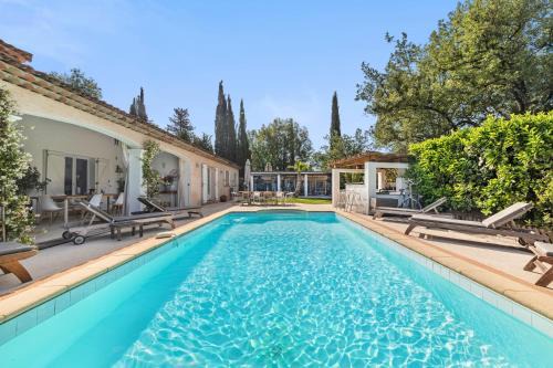 Callian Villa | Villa & Loft climatisés,piscine privée chaufffée, Fitness,proche Cannes, Grasse