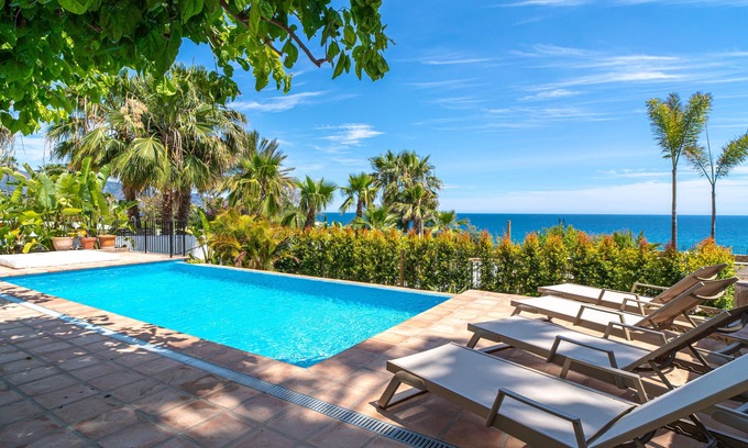 Nerja City Centre Ski Chalet | Villa Lorca Vista Mar by Casasol