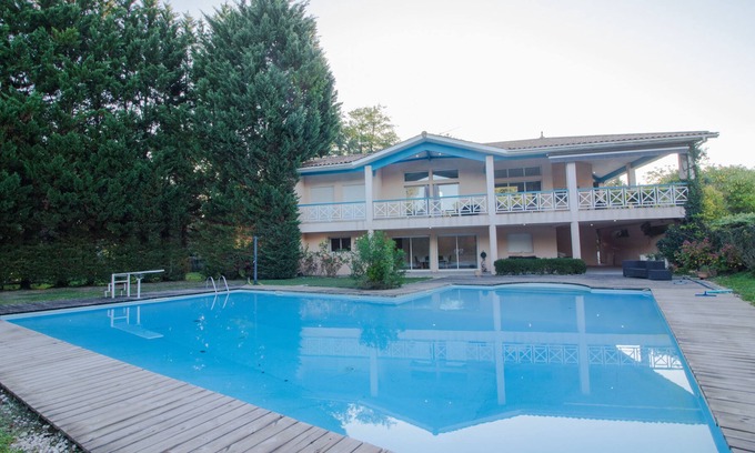 Libourne House | Villa Louisiane AUX Portes DE Saint Emilion