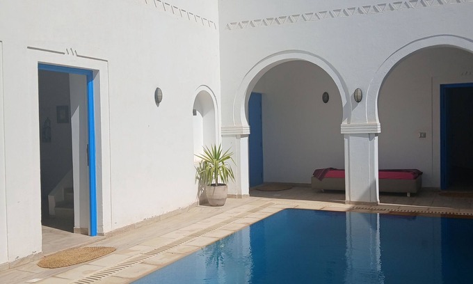 Djerba Midun Villa | Villa Lysamo, typical menzel on the Midoun lighthouse road