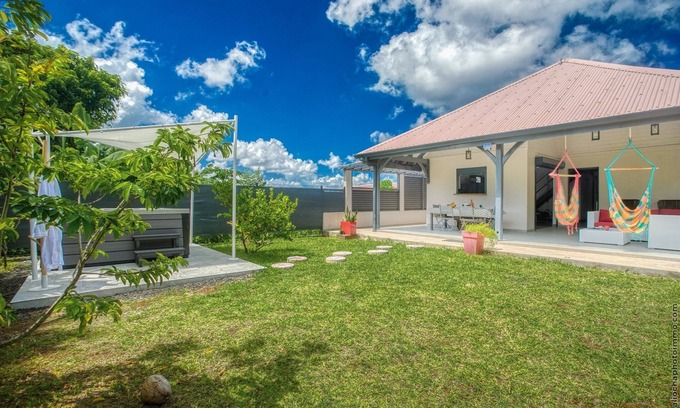 Gros-Morne Villa | VILLA MABELO Well-being getaway in the heart of the island
