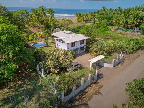 Parrita Apartment | Villa Macaw