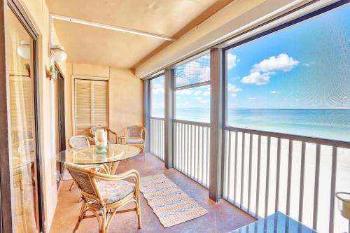 Madeira Beach House | Villa Madeira 406