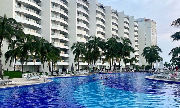 Nuevo Vallarta Apartment | VILLA MAGNA