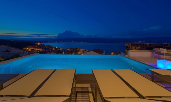Vrbnik Villa | Villa Majestic With Sauna and Beautiful Views
