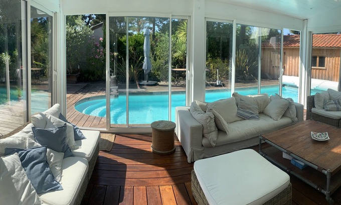Biscarrosse Plage Villa | Villa Maluel, 18 guests, Pool, Walk to Beach