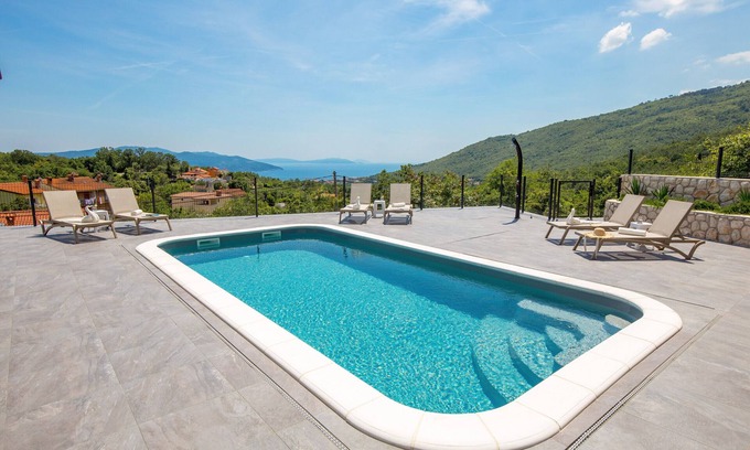 Golovik Villa | Villa Mantis for 6 people with sea view and private pool