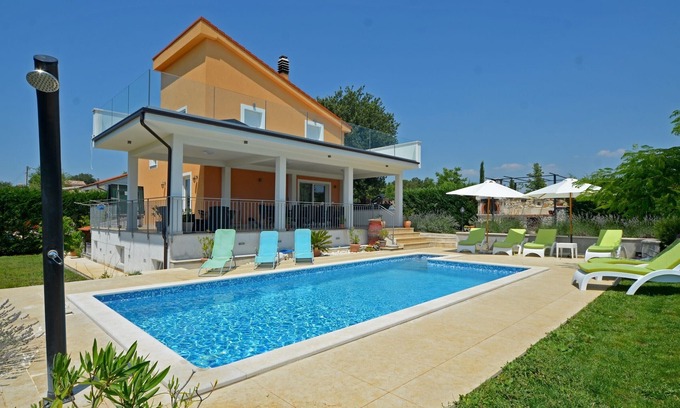 Kurili Villa | Villa Margherita with private pool