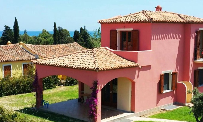 Tertenia Villa | VILLA MARIS HOLIDAYS - close to the Sea, beach 5 mins walk