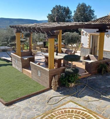 Alcala del Valle Villa | VILLA MARTINEZ ALQUILER RURAL ISABEL