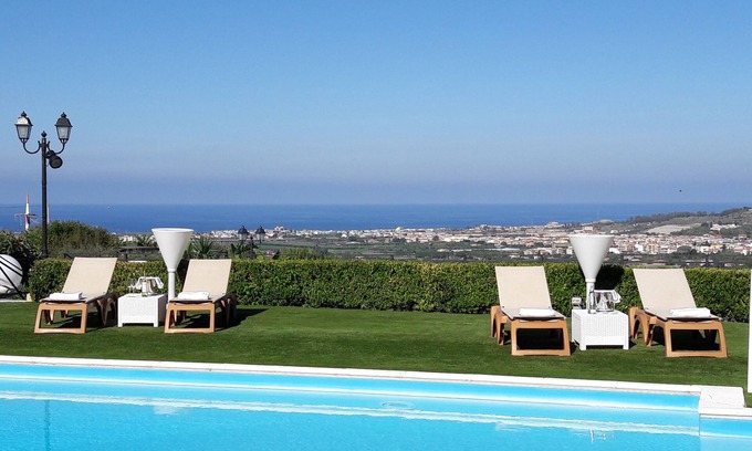San Pier Niceto House | Villa Martius