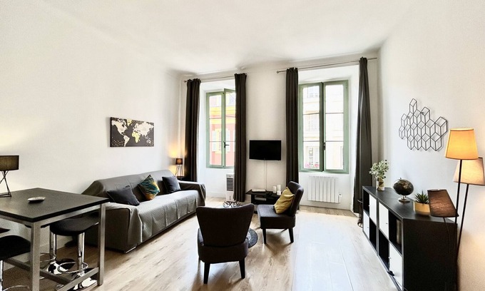 Jean-Medecin Apartment | Villa Massena