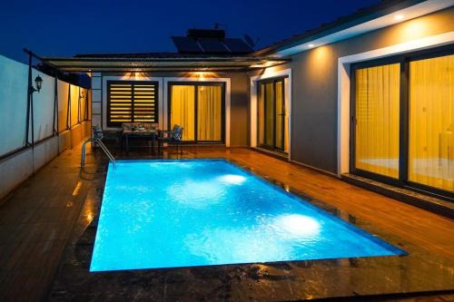 Ciftlik Villa | Villa Mees Fethiye / Kargı