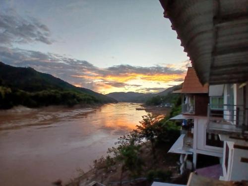 Pakbeng House | Villa Mekong 2 Guesthouse
