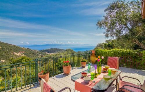 Mpogdanatika Villa | Villa Melissa Paxos