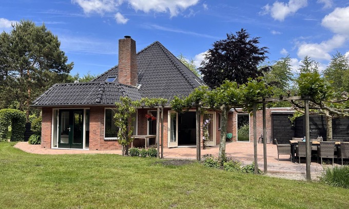 Zeewolde Villa | Villa met Zwembad en Wellness