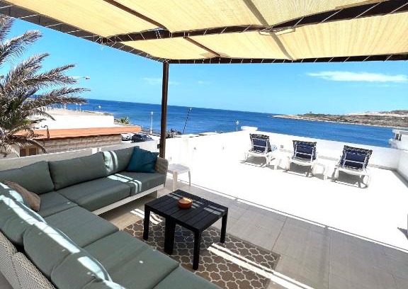 Qawra Villa | Villa Michael