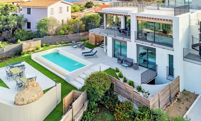Baia Caddinas Villa | Villa Mirtillo with sea view and pool 600 mt from Golfo Aranci beach