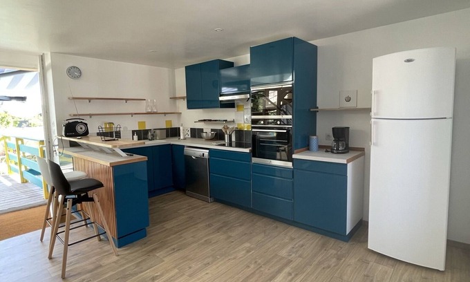 Coray House | Villa Mizael
