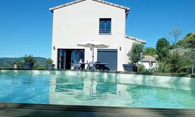 Saint-Jean-le-Centenier House | Villa Moderne Avec Piscine et Climatisation en sud Ardèche