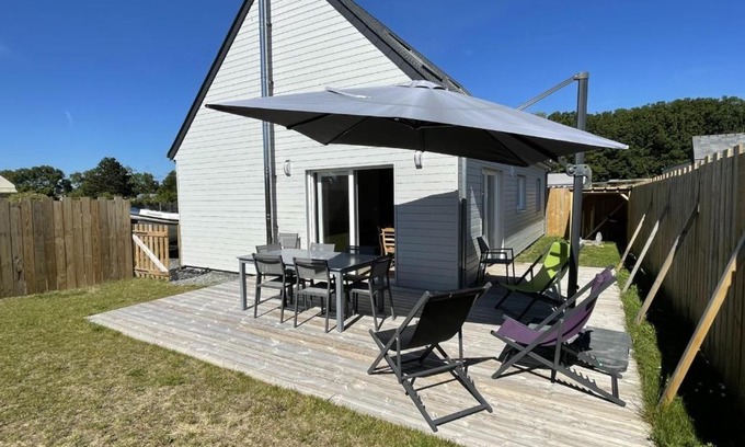 Saint-Pair-sur-Mer House | Villa moderne au calme, terrasse, jardin clos, à 500m de la plage de Kairon, proche commerces et loisirs - FR-1-361-372