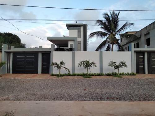 Lome Villa | Villa moderne, luxueuse et sécurisée