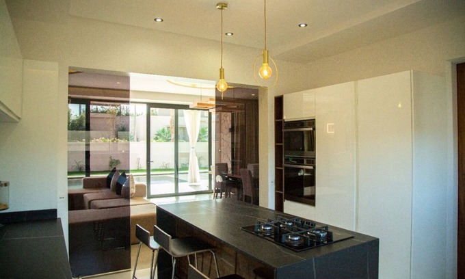 Sidi Abdallah Ghiat Villa | Villa Moderne Marrakech