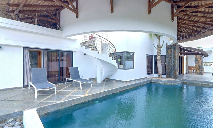 Pointe Aux Piments Villa | Villa mon île La Dolce Vita Tranquil Villa with Private Pool