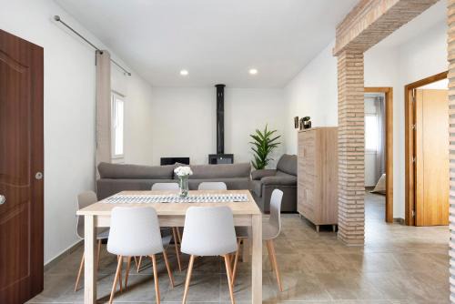 San Ambrosio House | Villa Montenmedio - Paula