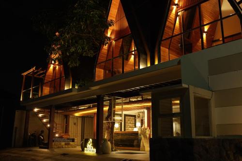 Jember Hotel | Villa Morphosis