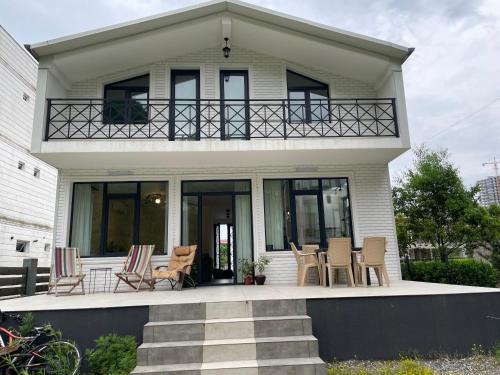 Gonio Villa | Villa Mountview