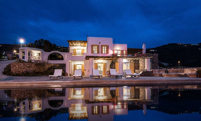 Houlakia House | Villa Mykonos - 4 Bedrooms, Private Pool and Sea View