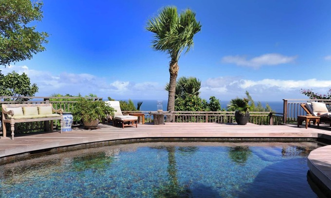 Vitet Villa | Villa Nahma 3BR in Vitet by Personal Villas - Lush Tropical Paradise