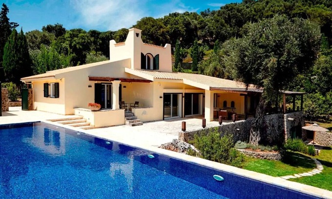 Limni Villa | Villa Naldera a luxurious & secluded villa with private pool & amazing sea views