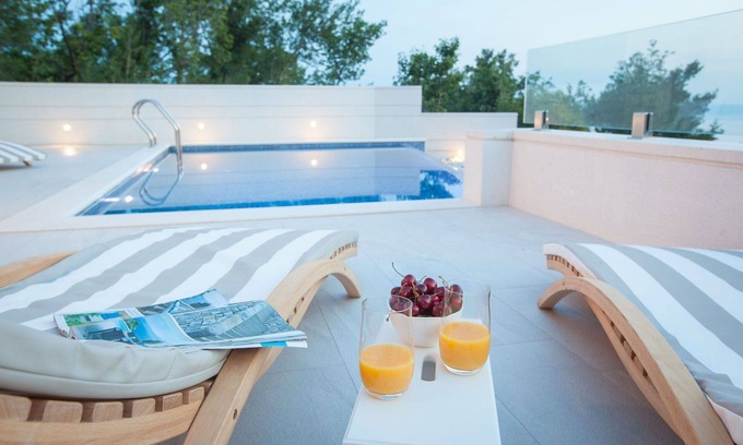 Srida sela Villa | Villa Nature Beauty with Heated Pool