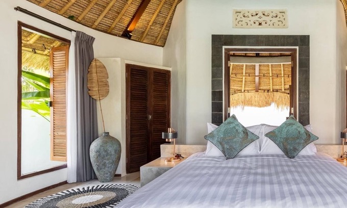 Tumbak Bayuh Resort | Villa Naya your own private resort style Villa!